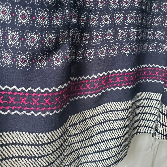 Gap patterned blouse - Picture 6 of 6